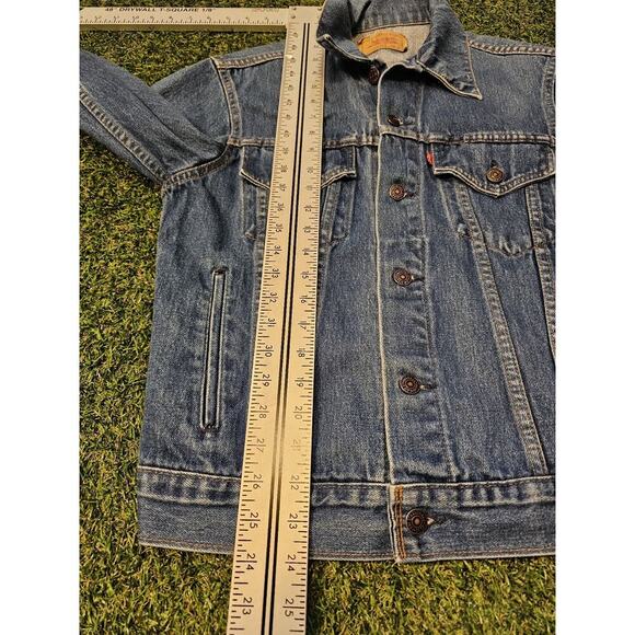 Vintage Levi’s Blue Jean Denim Trucker Jacket Size 38 70506 0216 Made in Canada - Picture 5 of 8